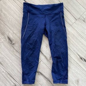 Lululemon Women’s 6 Pace Perfect Crop Blue Leggings Yoga Athletic Pants Comfy